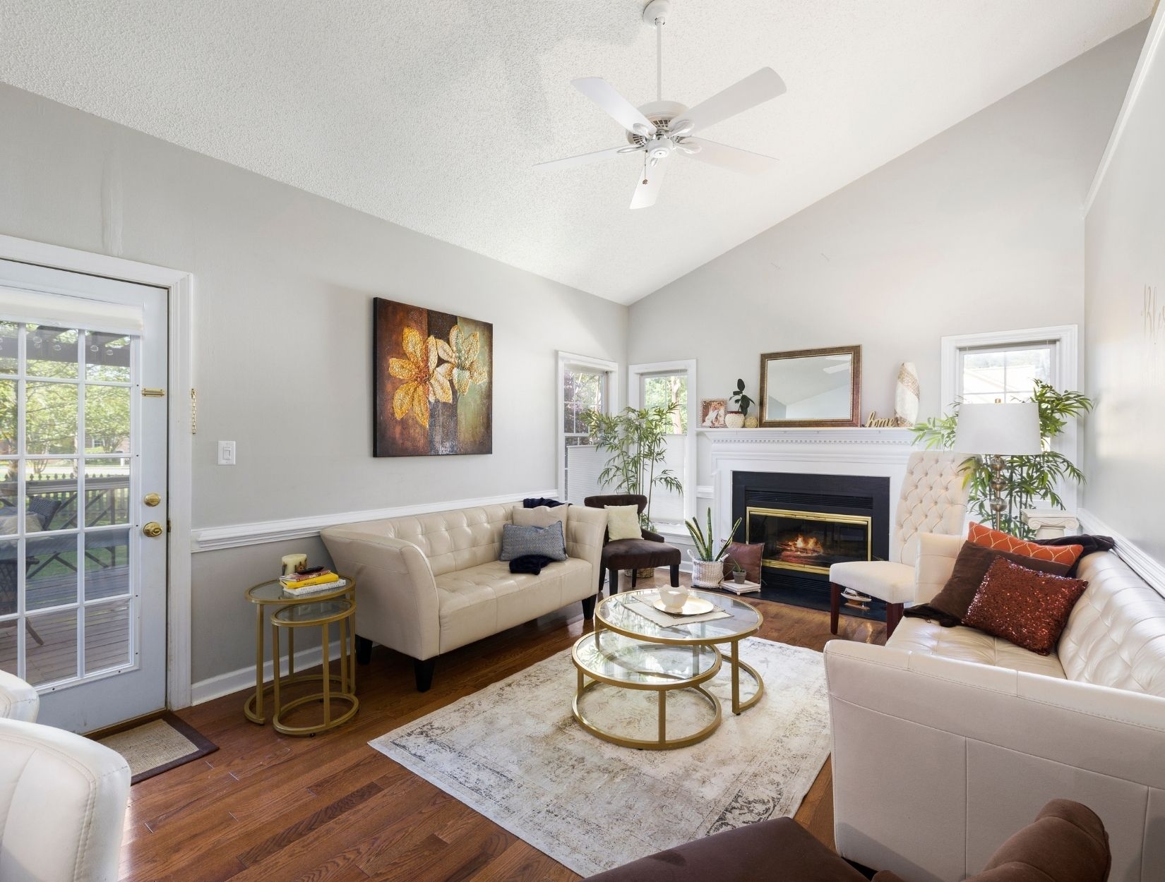 Do you offer holiday cleaning services for homes?