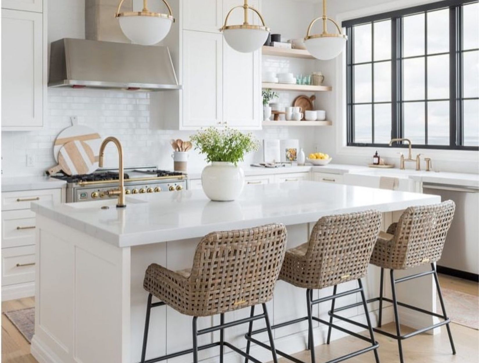 Do you specialize in move-in and move-out cleaning?